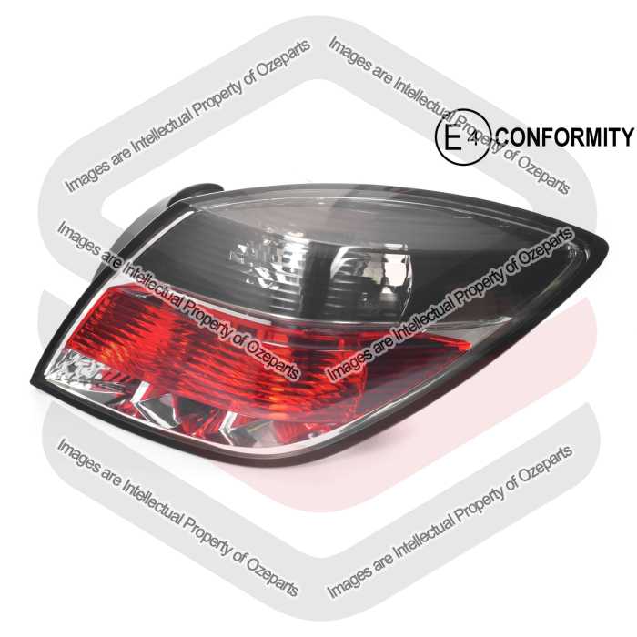 Tail Light AM (3 Door) Tinted (Non Frost)