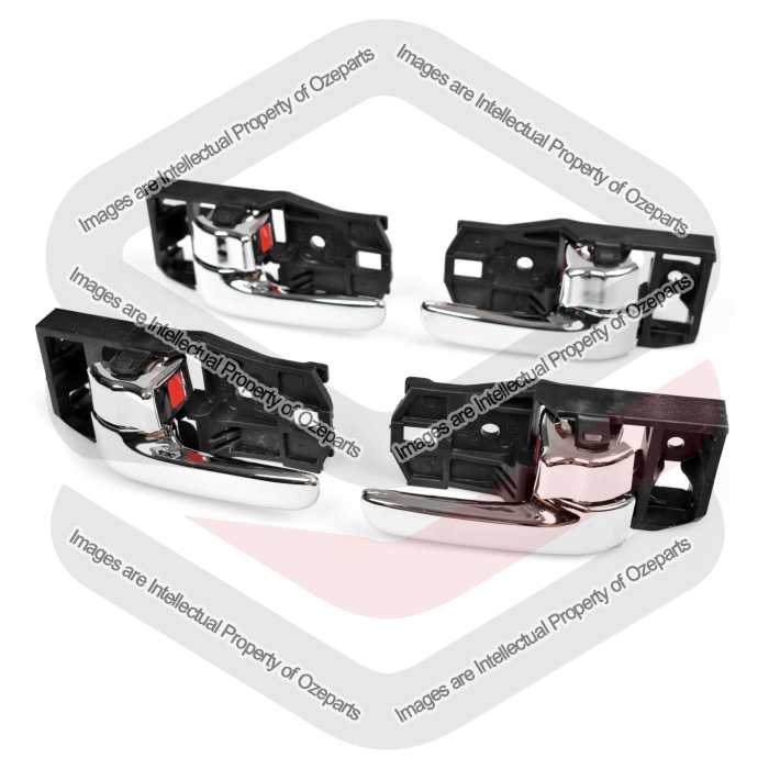 Set of 4 Pcs Inner Door Handle Chrome For Toyota RAV4 ACA20 Series 2000~2005
