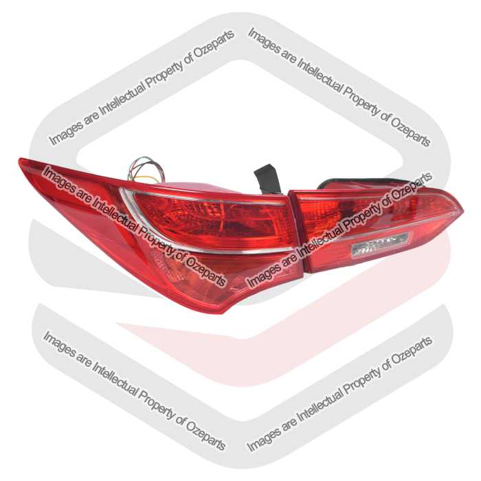 Ozeparts Fits Hyundai Santa Fe Wagon DM 2012~2015 | Outer Taillight + Talgate Inner Taill Light Rear Lamp (Non LED) | Set of 2 Pcs (LH Left Hand)