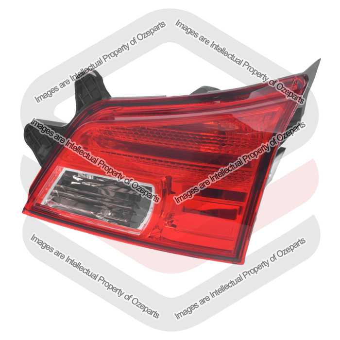 RH Right Hand Tailgate Light Inner Lamp For Subaru Liberty / Outback 09~14