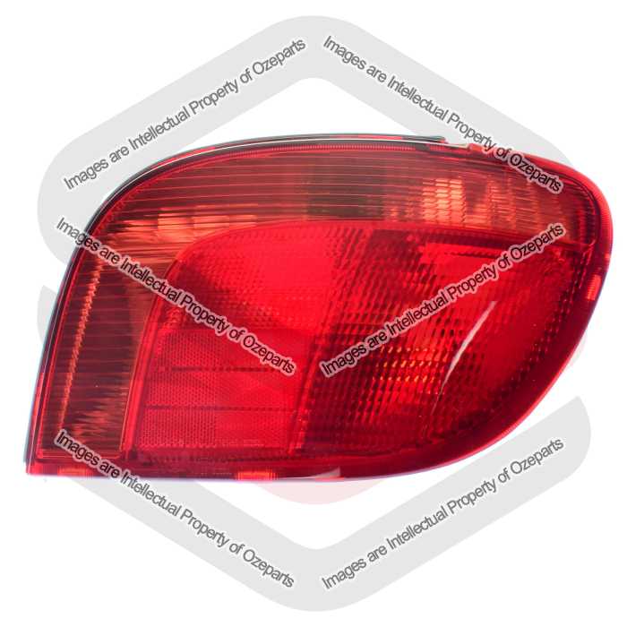 RH Right Hand Tail Light Lens Only For Toyota Echo JT KT Sportivo 01~02 Hatch