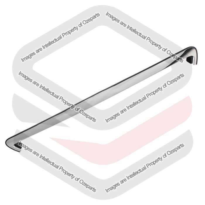 Bonnet Mould Mold Upper Strip Trim Chrome For Holden Barina TK Sedan 2005~2011