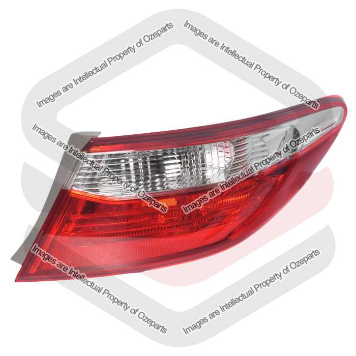 Tail Light  AM - Ozeparts