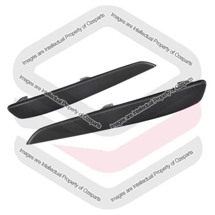 Pair LH+RH Front Bumper Mould Trim Above Fog Lamp For Holden Astra AH Ser1 04~07