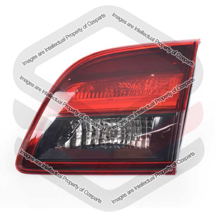 RH Right Hand Tailgate Light / Inner Tail Lamp For Mazda CX9 CX-9 TB 2012~2016