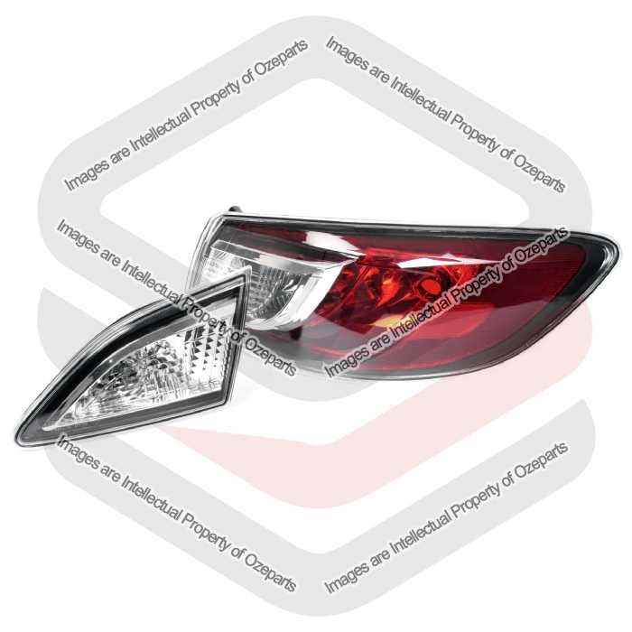 Tail Light + Rear Garnish AM Sedan (SET 2)