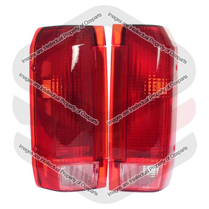 Tail Light AM (SET LH+RH)