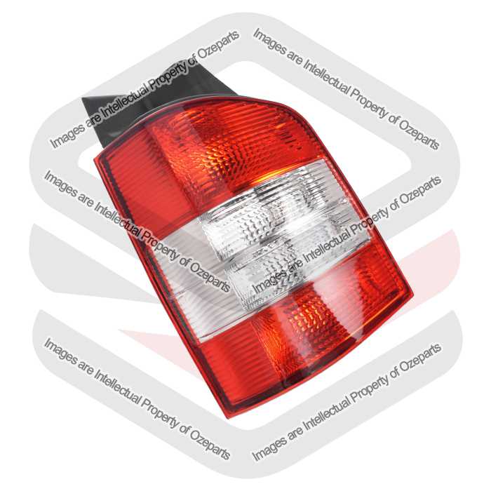 Tail Light AM (Tailgate Type) - Red / Clear  (Non Emark)