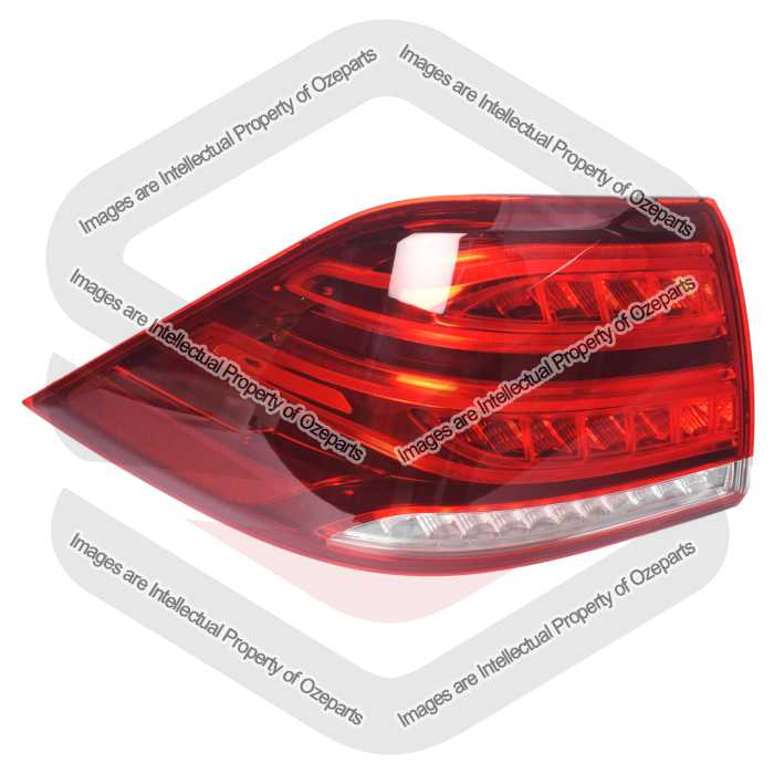 Tail Light Outer AM (LED)