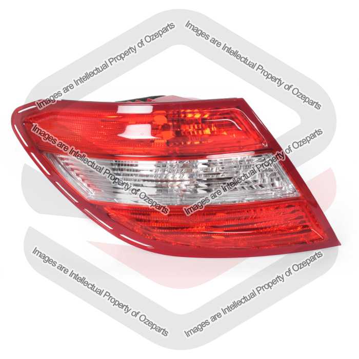 Tail Light AM Sedan (No LED, Clear Reverse Lens)