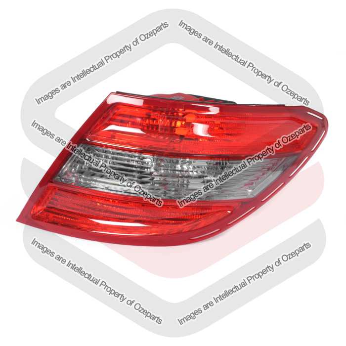 RH Right Tail Light Lamp No LED Tint For Mercedes Benz C Class W204 Sedan 07~11