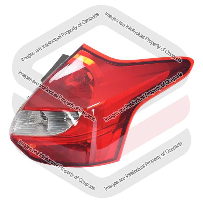 Tail Light AM Hatch (Non LED Stripe) - Ambiente / Trend