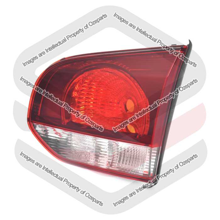 Rear Garnish AM - GTi / GTD Only (No LED) (With Fog)