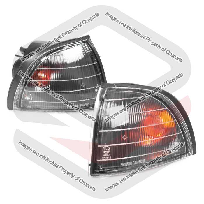 Pair LH+RH Corner Light Indicator Lamp For Mitsubishi Magna TE TF TH TJ 96~03