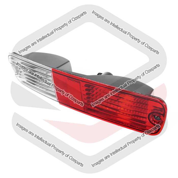 LH LHS Left Rear Bumper Bar Lamp Tail Light For Mitsubishi Pajero NP 2002~2006