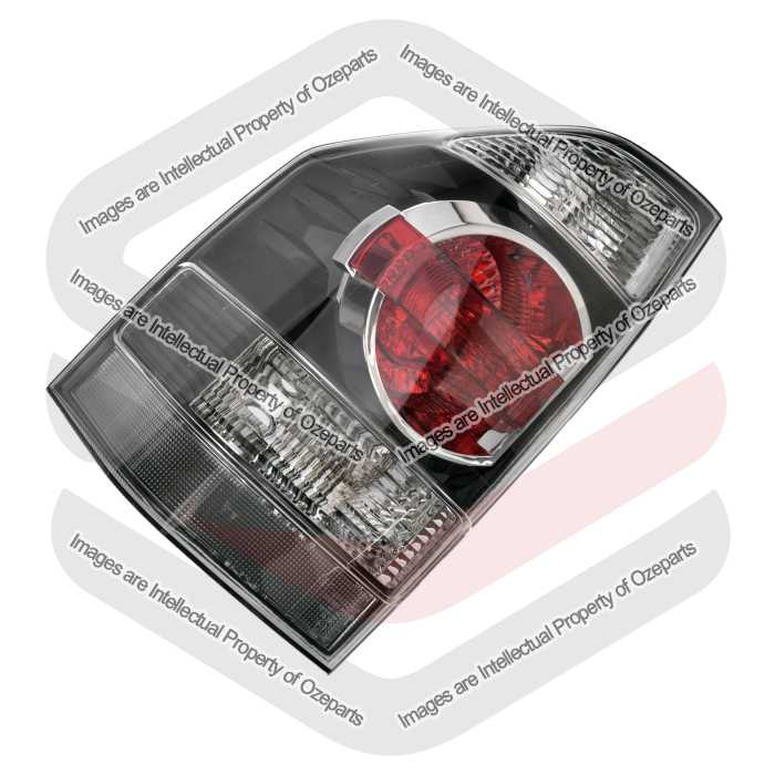 LH Left Hand Tail Light Rear Lamp For Mitsubishi Pajero NS NT 2 Door 2006~2011