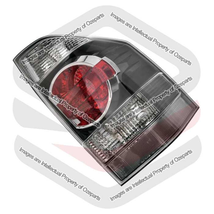 RH Right Hand Tail Light Rear Lamp For Mitsubishi Pajero NS NT 2 Door 2006~2011