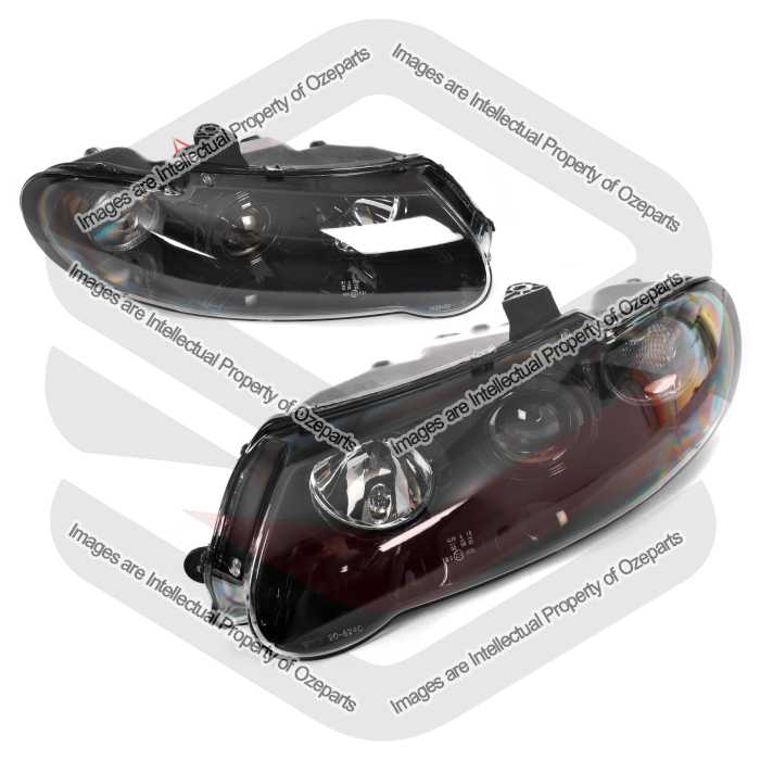 Pair LH+RH Altezza Projector Head Light Black For Holden Commodore VX VU 00~02