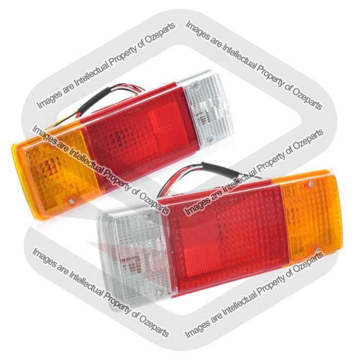 Fits Toyota Hilux Landcruiser TRAY 1988~On Tail Light Lamp Square Pair / Set