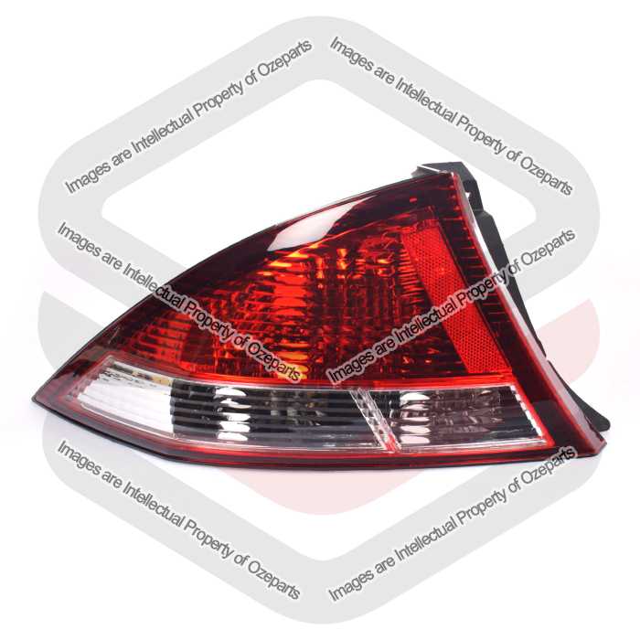 Tail Light AM Sedan (Clear Indicator Lens)