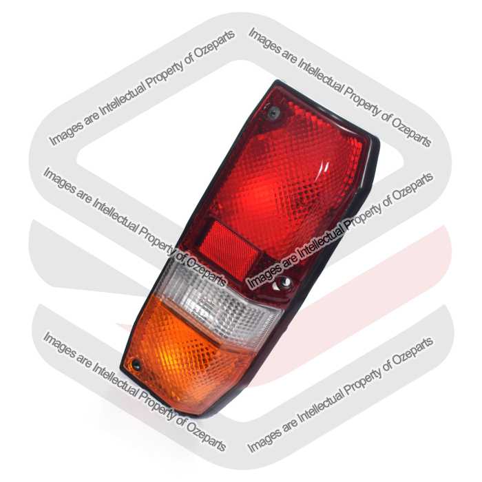 Tail Light (AM) Wagon (Red White Amber)