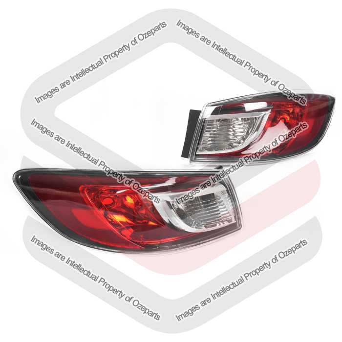 Tail Light  AM Sedan (SET LH+RH)