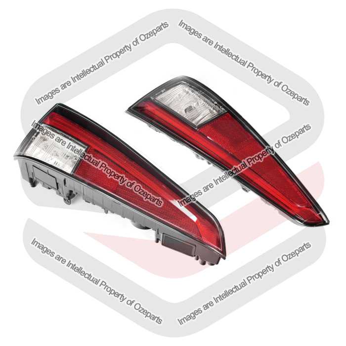 Tail Light AM (Lower) (SET LH+RH)