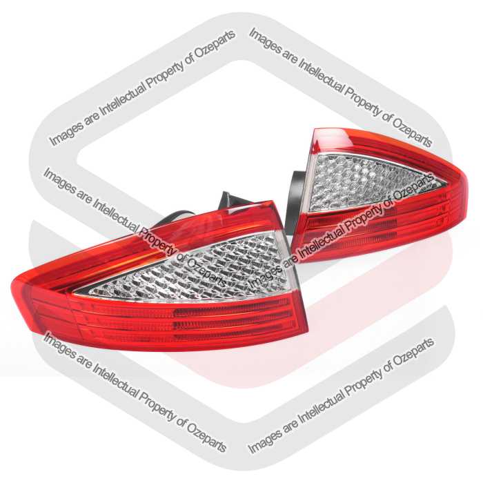 Tail Light AM (Sedan Only) (SET LH+RH)