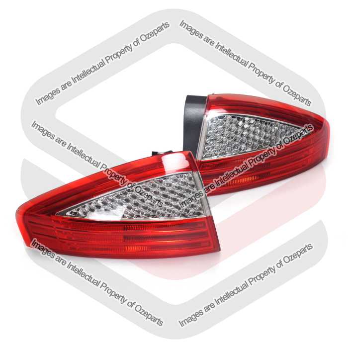 Tail Light AM (Hatch Only) (SET LH+RH)