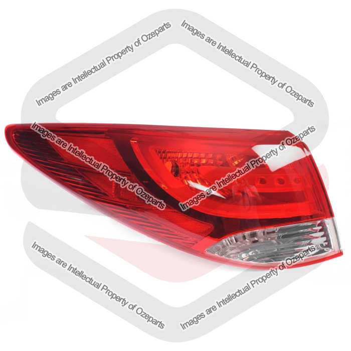 Tail Light AM - TYC
