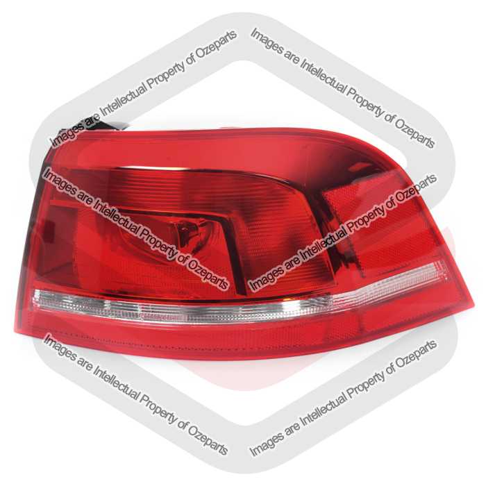 Tail Light AM (Non LED) - Wagon Only