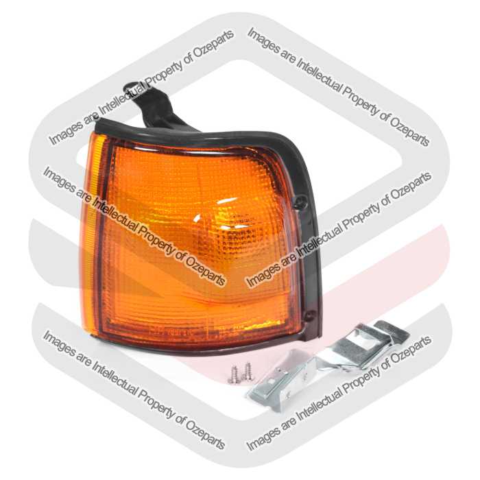 Corner Light Amber (Black Edge)