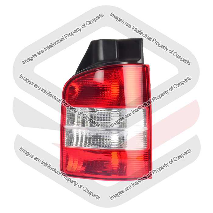 Tail Light AM (Barn Door Type) - Red / Clear