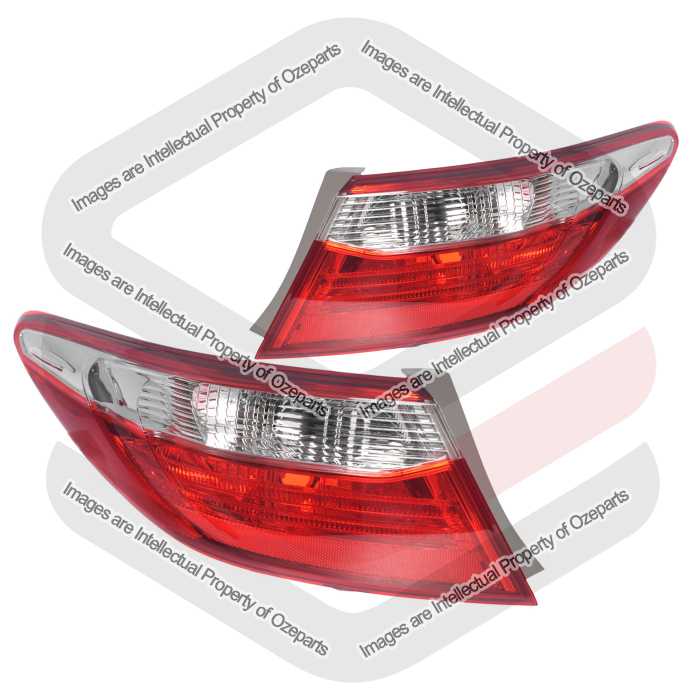 Tail Light  AM - Ozeparts (SET LH+RH)