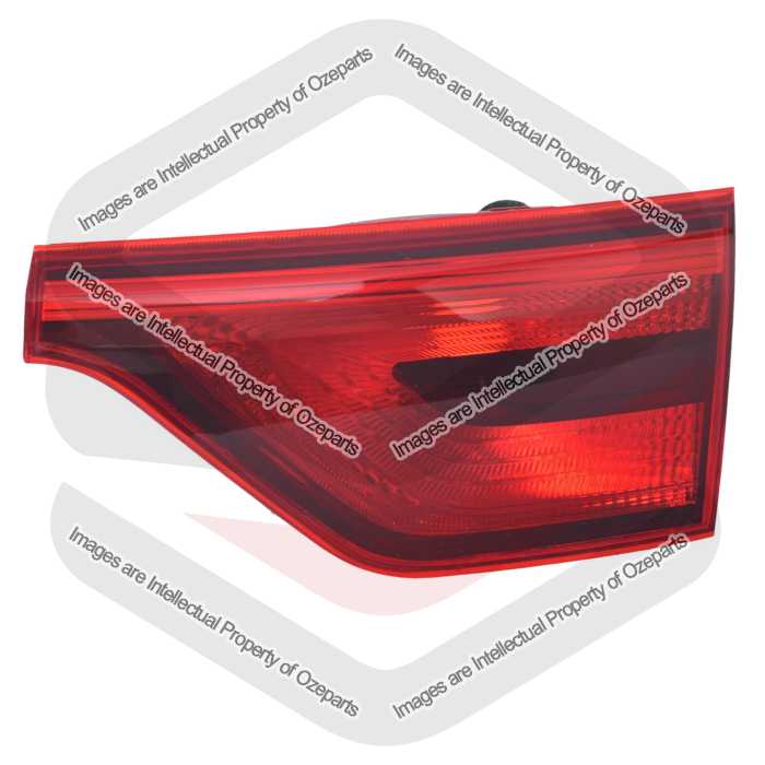 Rear Garnish AM (Non LED)