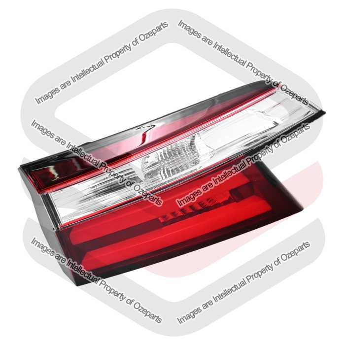 Rear Garnish AM (LED)