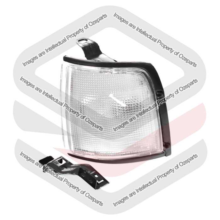 Corner Light White (Black Edge)