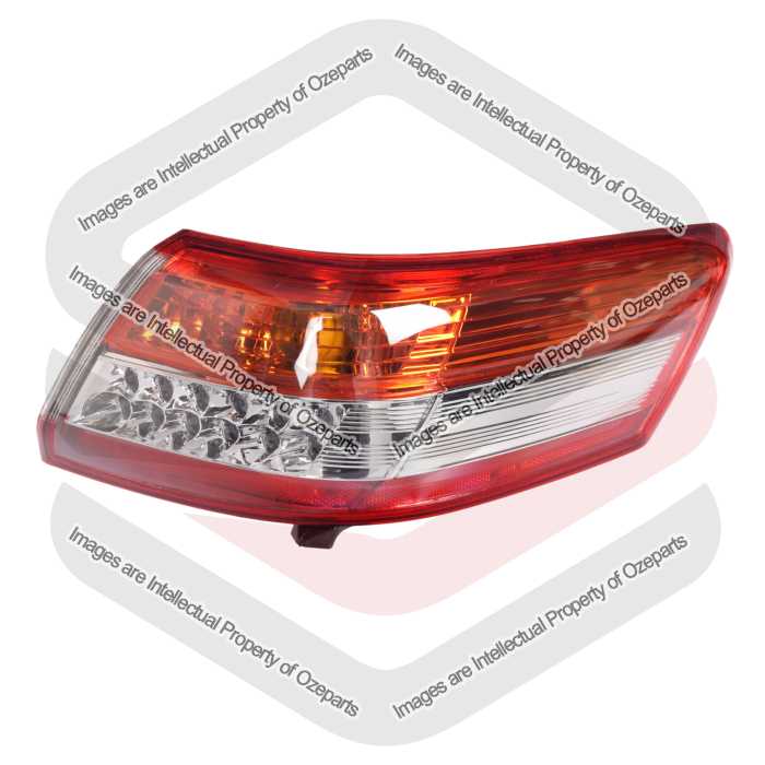Tail Light AM (Sedan) - Ozeparts