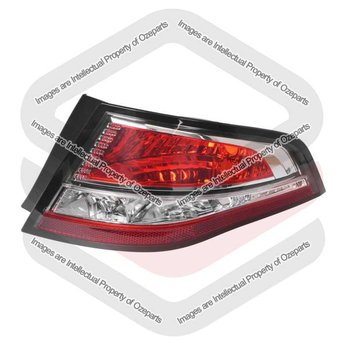 Tail Light AM Sedan (Chrome Inner Edge) - XR / FPV