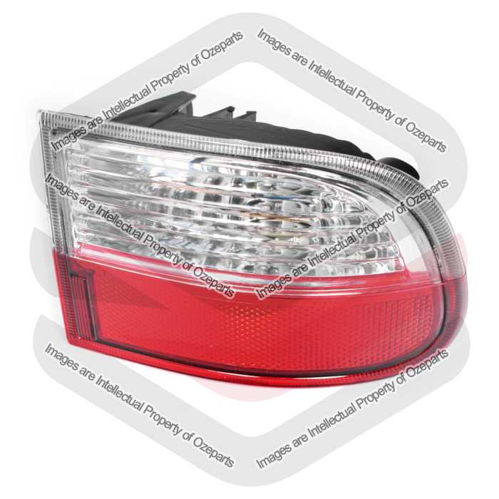 Ozeparts Fits Mazda BT50 BT-50 UTE UP UR Series 2011~2020 | Lower Tail Light Rear Reverse Bumper Bar Lamp Reflector | RH RHS Right Hand (Driver)