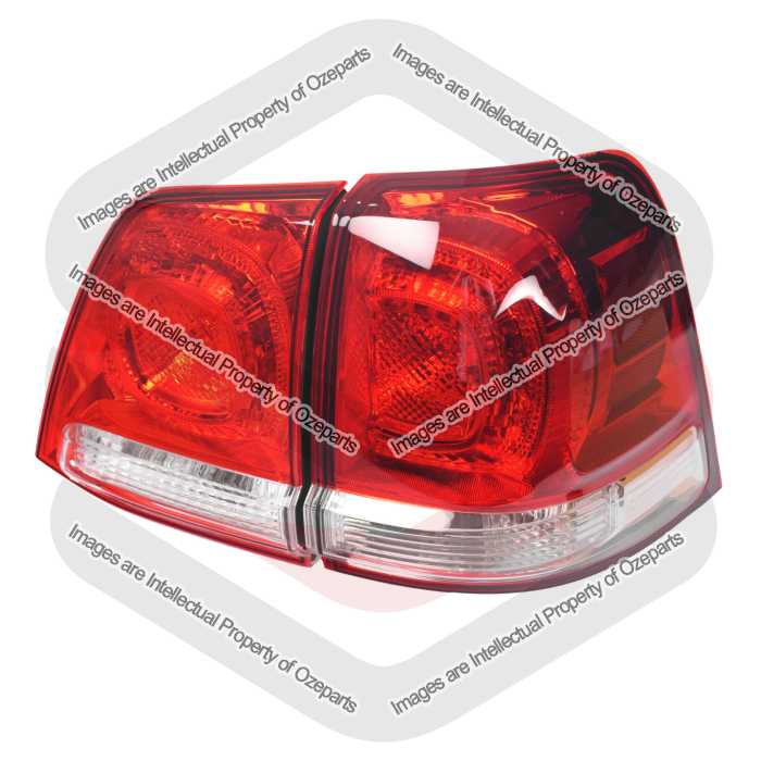 Tail Light + Rear Garnish AM (Tail Gate Type) (SET 2)