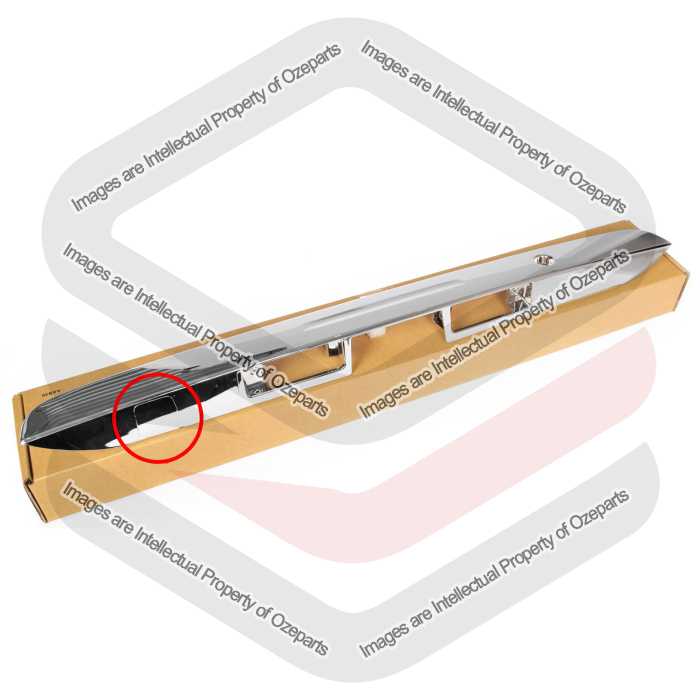 Tailgate Handle Garnish Chrome (Without Camera Hole)