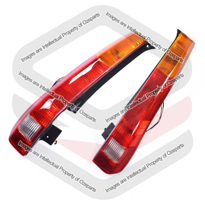 TYC Fits Honda CRV CR-V SUV RD 2001~2004 | Taillights Tail Lights Rear Lamps | Pair of LH LHS Left Hand (Passenger) + RH RHS Right Hand (Driver)