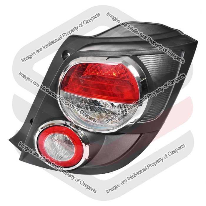 Tail Light AM - 5 Door Hatch