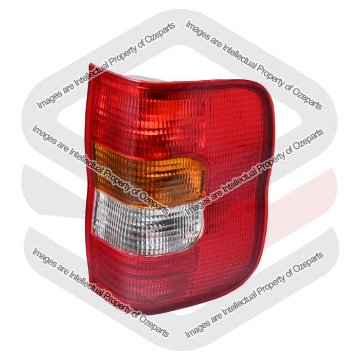Tail Light AM (Combo Van) - Ozeparts