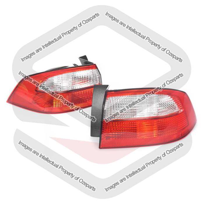 Tail Light AM (Hatch) (SET LH+RH)