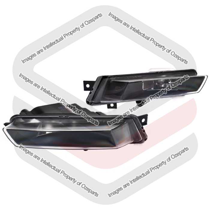 Fog Lamp AM (5 Door Hatch Only) (SET LH+RH)