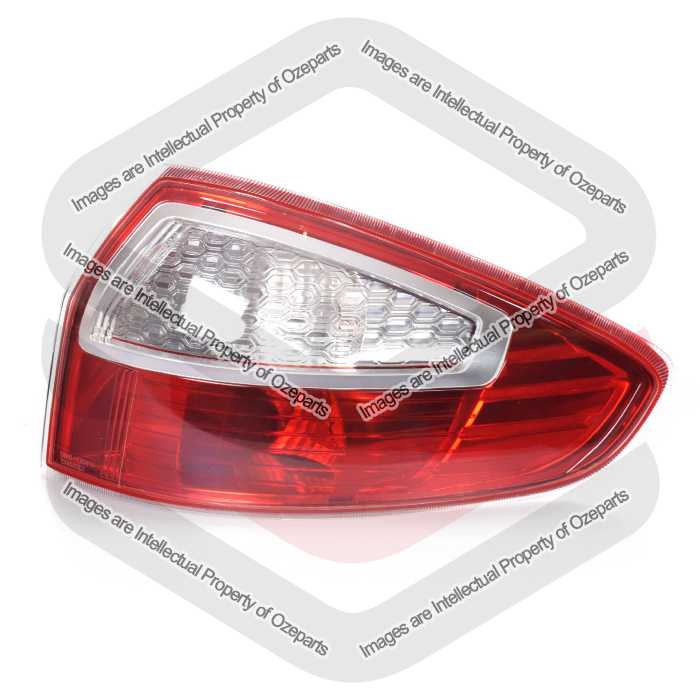 Tail Light AM (4 Door Sedan Only)