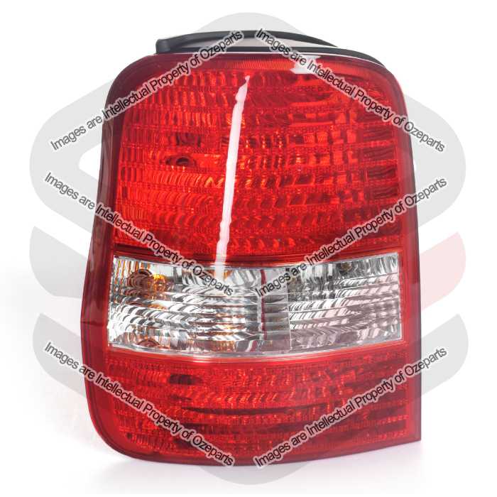 Tail Light OE (From 07/2002) (Clear on Middle Section)
