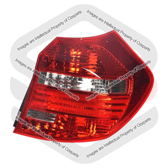 Tail Light AM (No LED, CLEAR RED Lens)